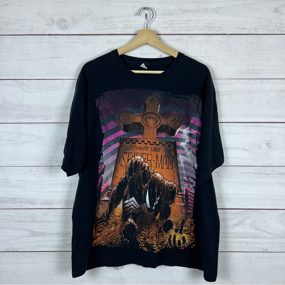 Vintage Marvel Engine Venom Spiderman Tomb T-Shirt XL